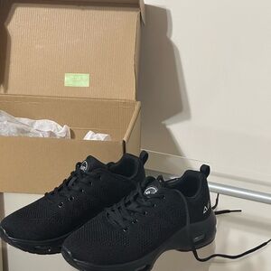 Running shoes walking tennis gym sneakers